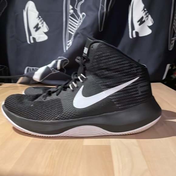 Nike air precision basketball shoes - Picture 3 of 3
